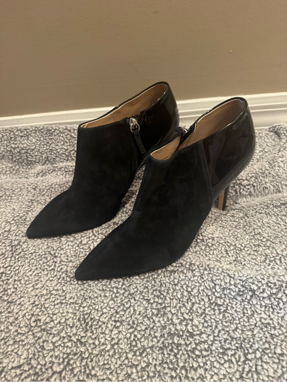White House Black Market Black Pointed Suede & Patent Ankle Booties